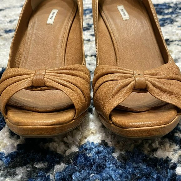 MIU MIU Womens Gorgeous Brown Tan Leather Bow Platform Peeptoe Pumps Heels 38.5 - Picture 3 of 12